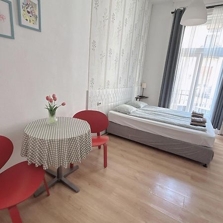 11# Sunflower Cozy Apartment 부다페스트 외부 사진