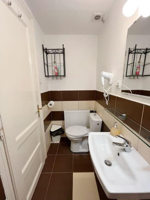 11# Sunflower Cozy Apartment 부다페스트 외부 사진
